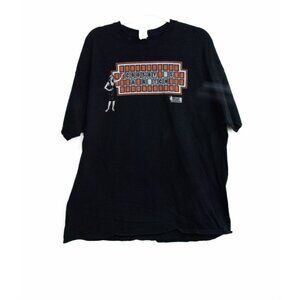 Gildan "Crosby Is A Bi tch" Graphic T-Shirt